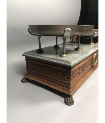 Antique BANZOLA & MONARD, PARMA Commercial Scale. - Image 3