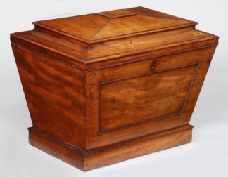 Large 19th century English mahogany cellarette